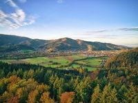 Gemeinde Stegen - Mit freundlicher Genehmigung vom Tourismus Dreisamtal e.V. Gemeinde Stegen - Mit freundlicher Genehmigung vom Tourismus Dreisamtal e.V.