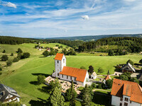 Blick auf die Kirche im Ortsteil Saig in Lenzkirch (Bildnachweis: � Hochschwarzwald Tourismus GmbH)