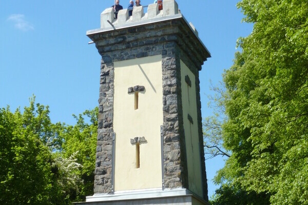 Neulindenturm Bildnachweis: Kaiserstuhl Touristik e.V. Ihringen